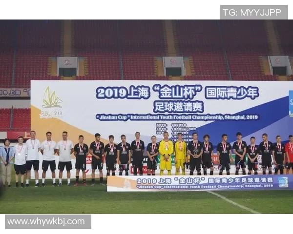 上海足球队在冠军赛中的速度优势分析与表现点评