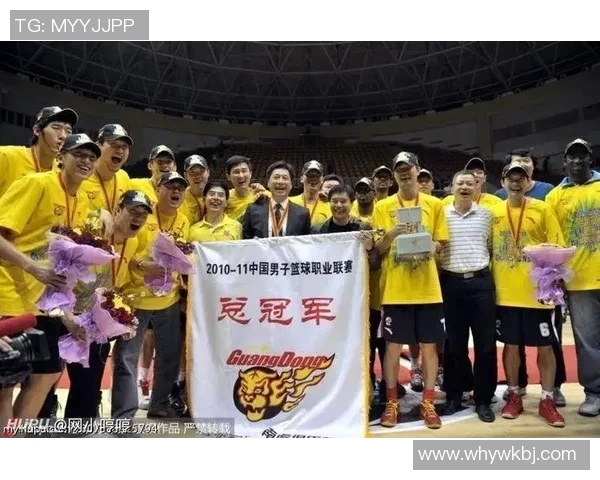 重庆足球队的拼搏之路与城市联赛的荣耀追逐